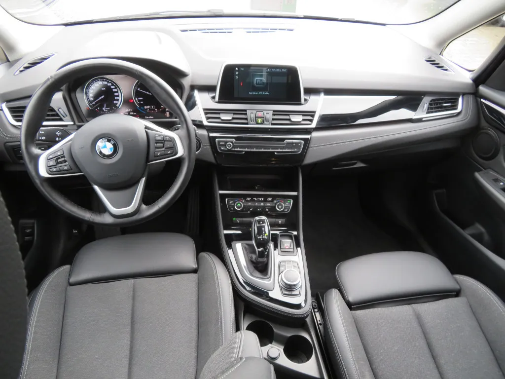 BMW 218 GRAN TOURER D XDRIVE SPORT LINE*UPE 49.690¤ Image 8