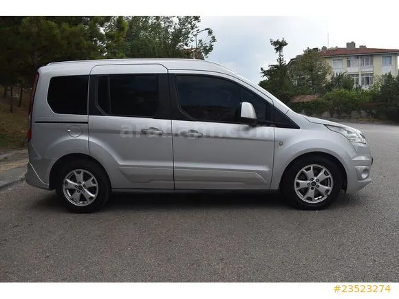 Ford Tourneo Connect 1.5 TDCI Titanium X Image 3